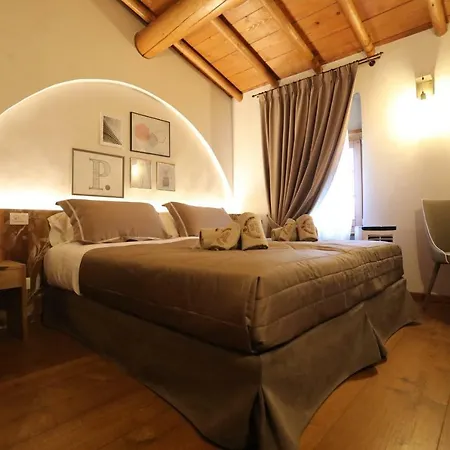 Konukevi Relais Antica Corte Verona